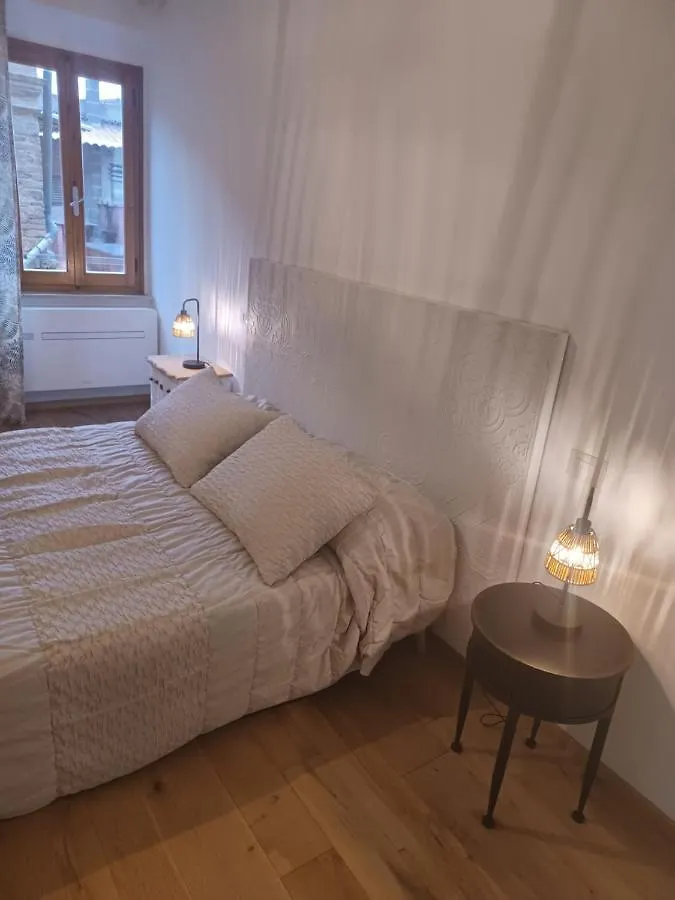 Apartament Casa Nella Appartamento Nel Centro Storico Gambassi Terme Włochy