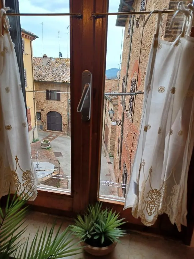 Casa Nella Appartamento Nel Centro Storico Gambassi Terme Itálie